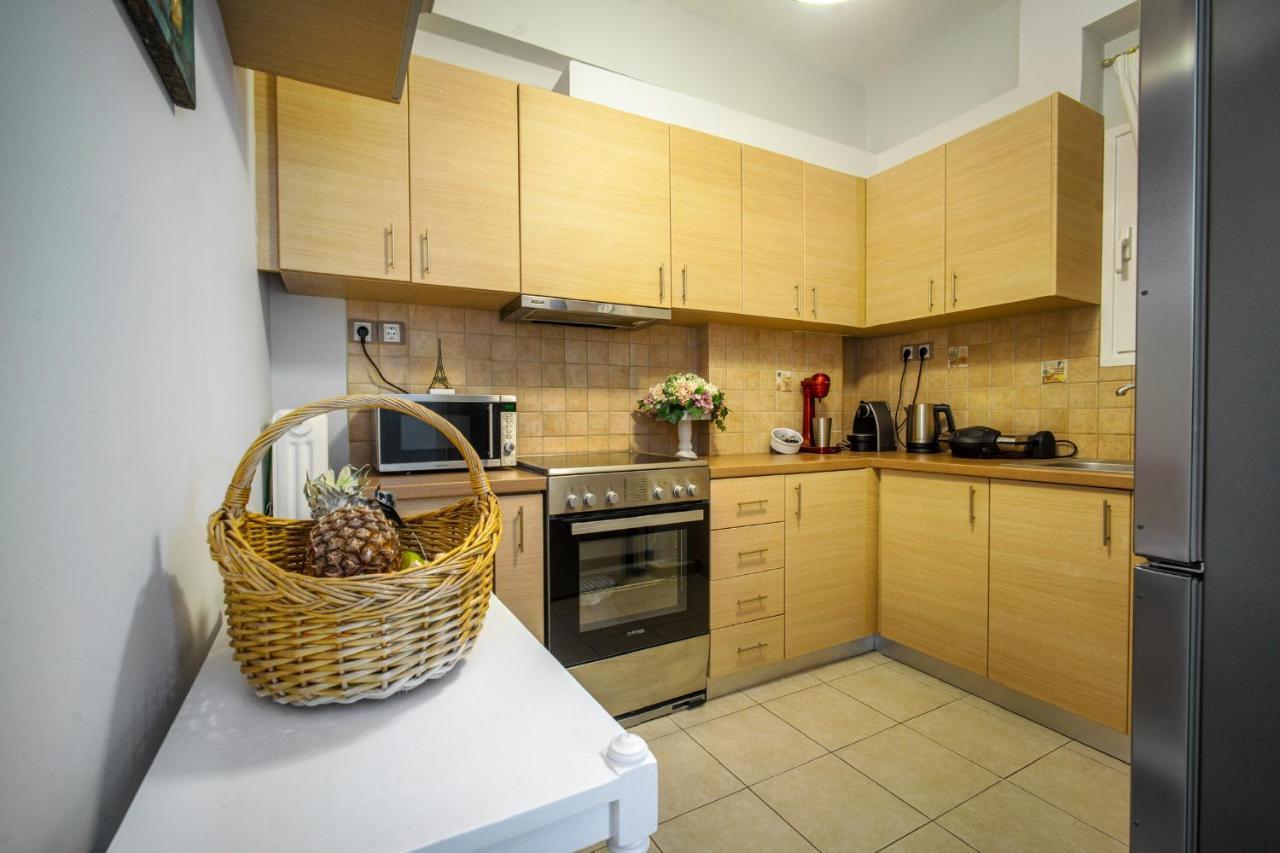 Luxury Apartments Zeas 피레아스 외부 사진